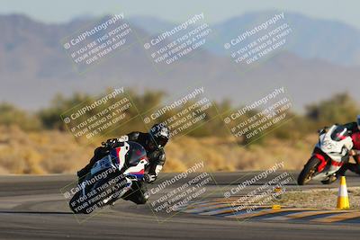 media/Dec-09-2023-SoCal Trackdays (Sat) [[76a8ac2686]]/Turn 15 Set 1 (230pm)/